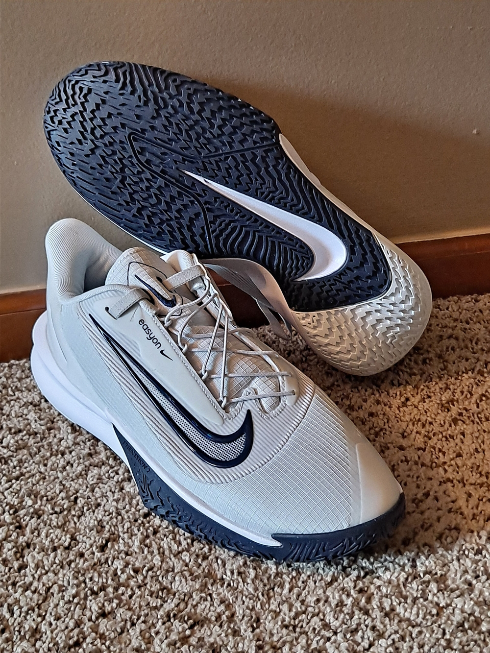 Nike Precision 7 Easy On Basketball Shoes Photon Dust/Midnight Navy Men Size 9.5